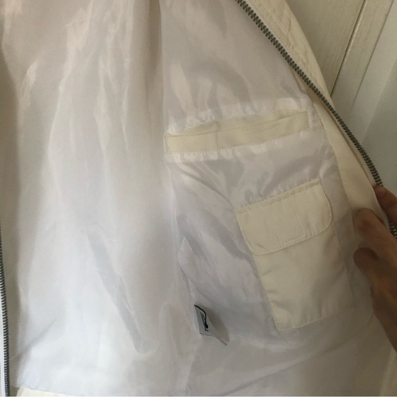 La Château White Bomber Jacket - Picture 10 of 12